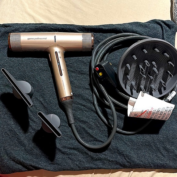 Gama.Profesional Blow dryer - Picture 2 of 2